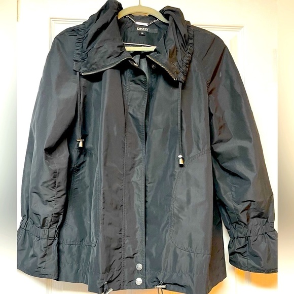NWOT DKNY Black Zip Up Jacket Lightweight Silver Hardware Size XS oversized - Picture 1 of 6